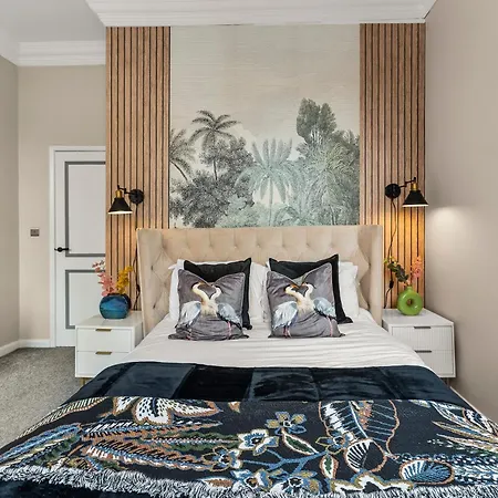 Lavish Central Abode - Garden Terrace Appartement Whitby